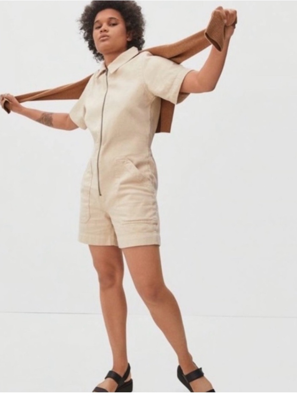 Everlane Short Sleeve Zip Romper size 10